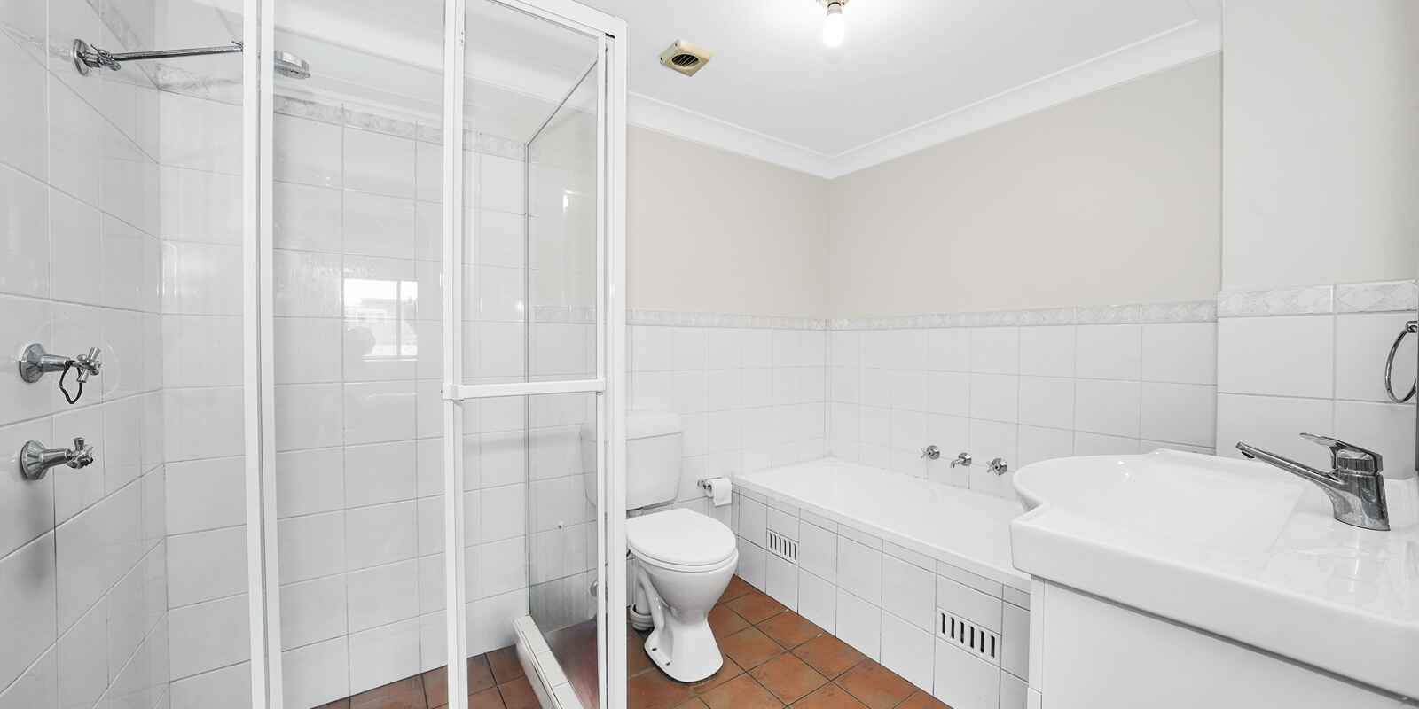 3/96-98 Castlereagh Street Liverpool