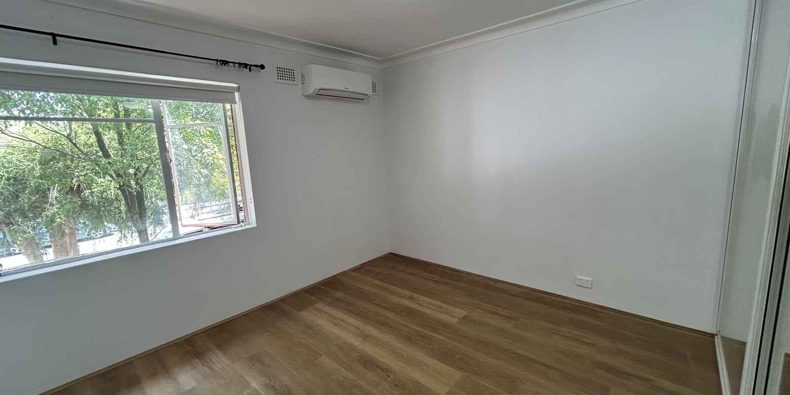 2/30 Broadarrow Road Narwee