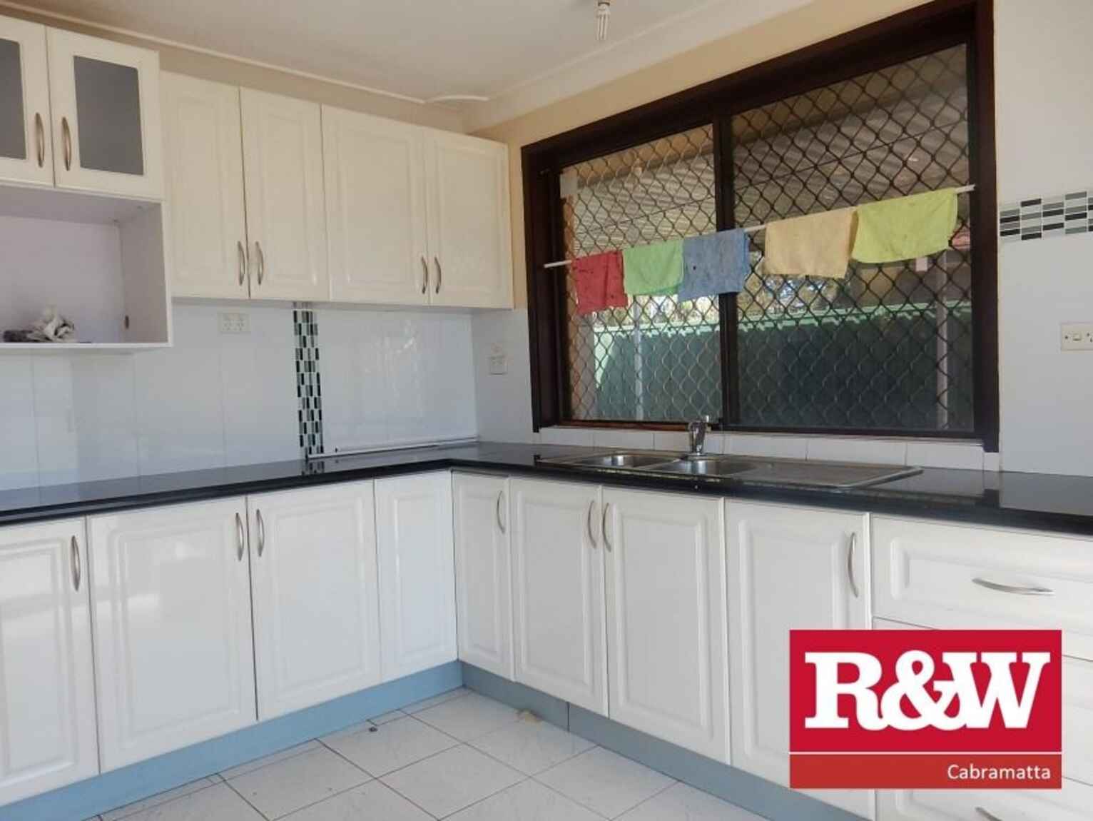 24 Dorset Close Wakeley