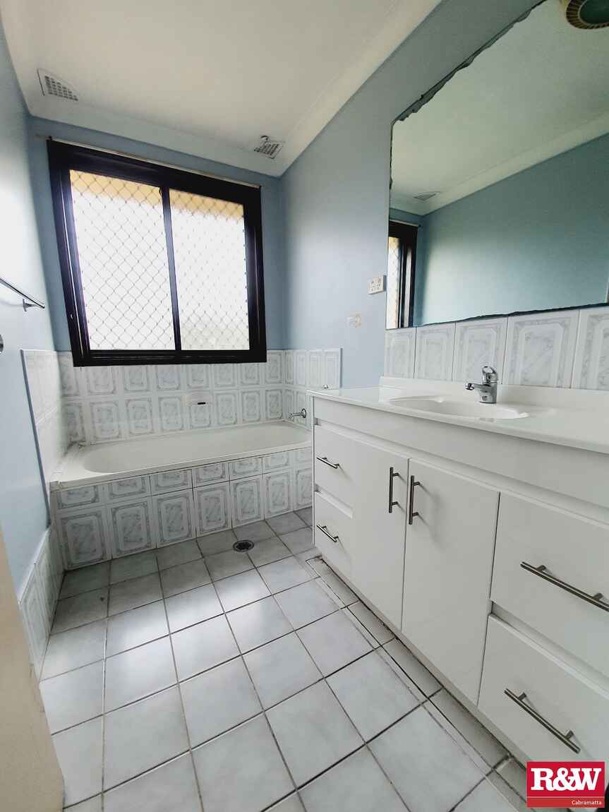 24 Dorset Close Wakeley