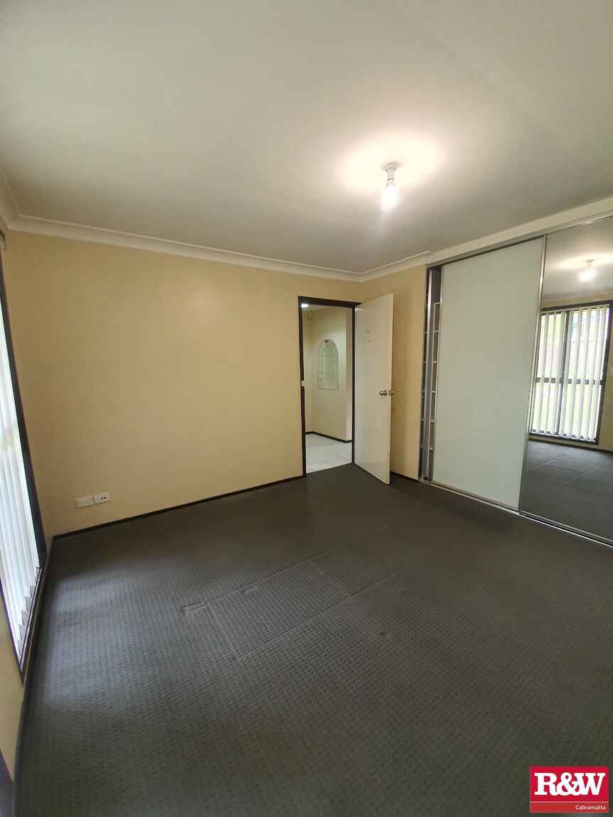 24 Dorset Close Wakeley