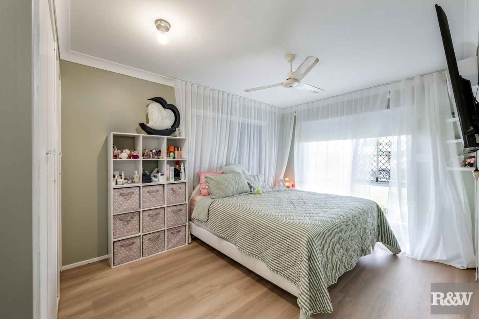 30 SUNSET Drive Thabeban 30 SUNSET Drive Thabeban