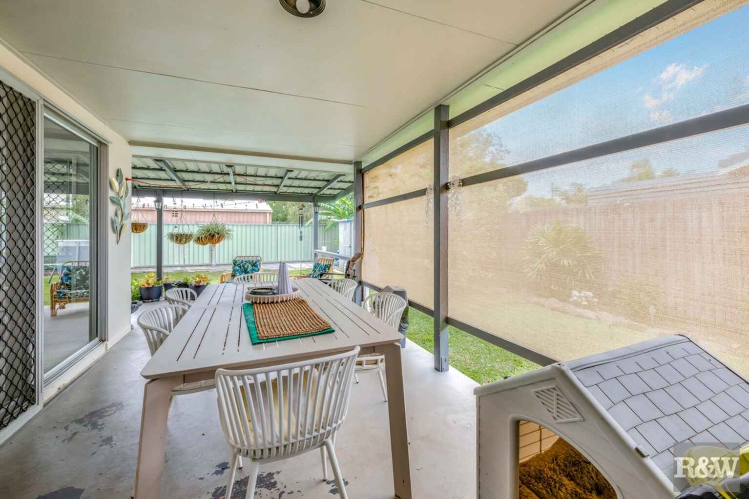 30 SUNSET Drive Thabeban 30 SUNSET Drive Thabeban