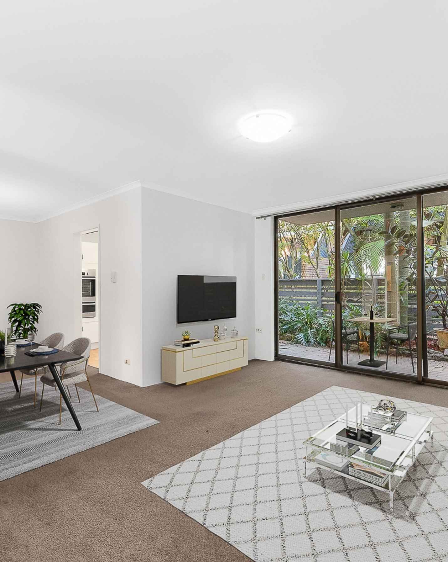 10/2 Rodborough Avenue Crows Nest, Nest - Image 1