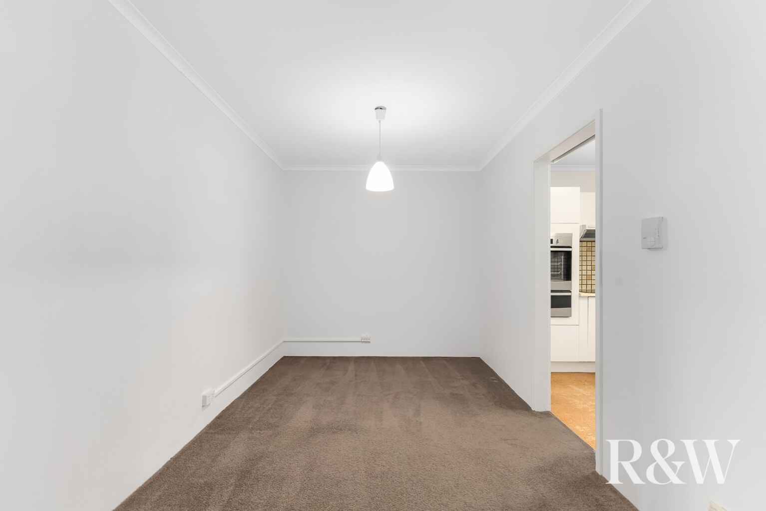 10/2 Rodborough Avenue Crows Nest