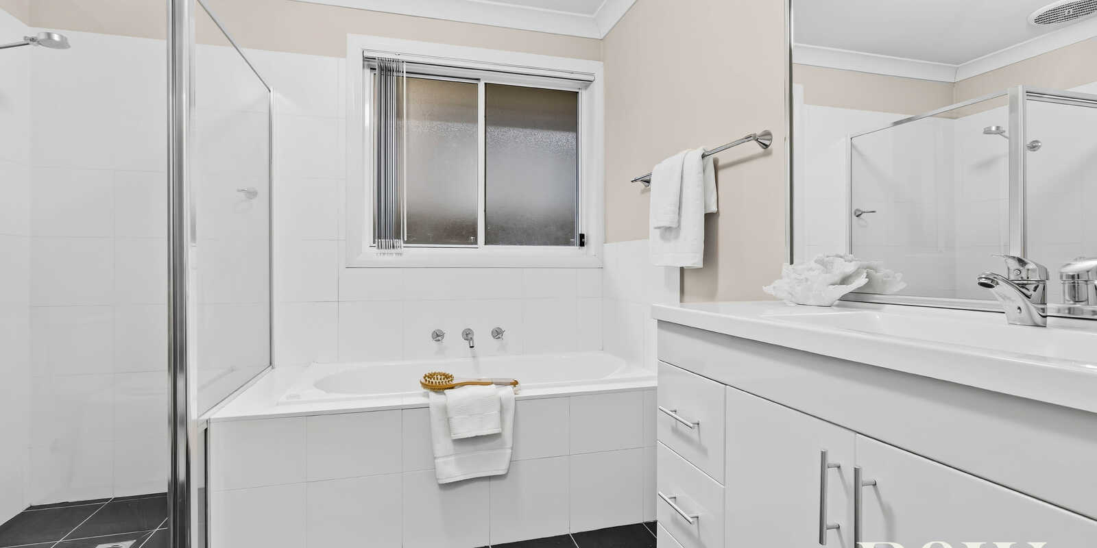 10 JARVISFIELD PLACE Macquarie Links