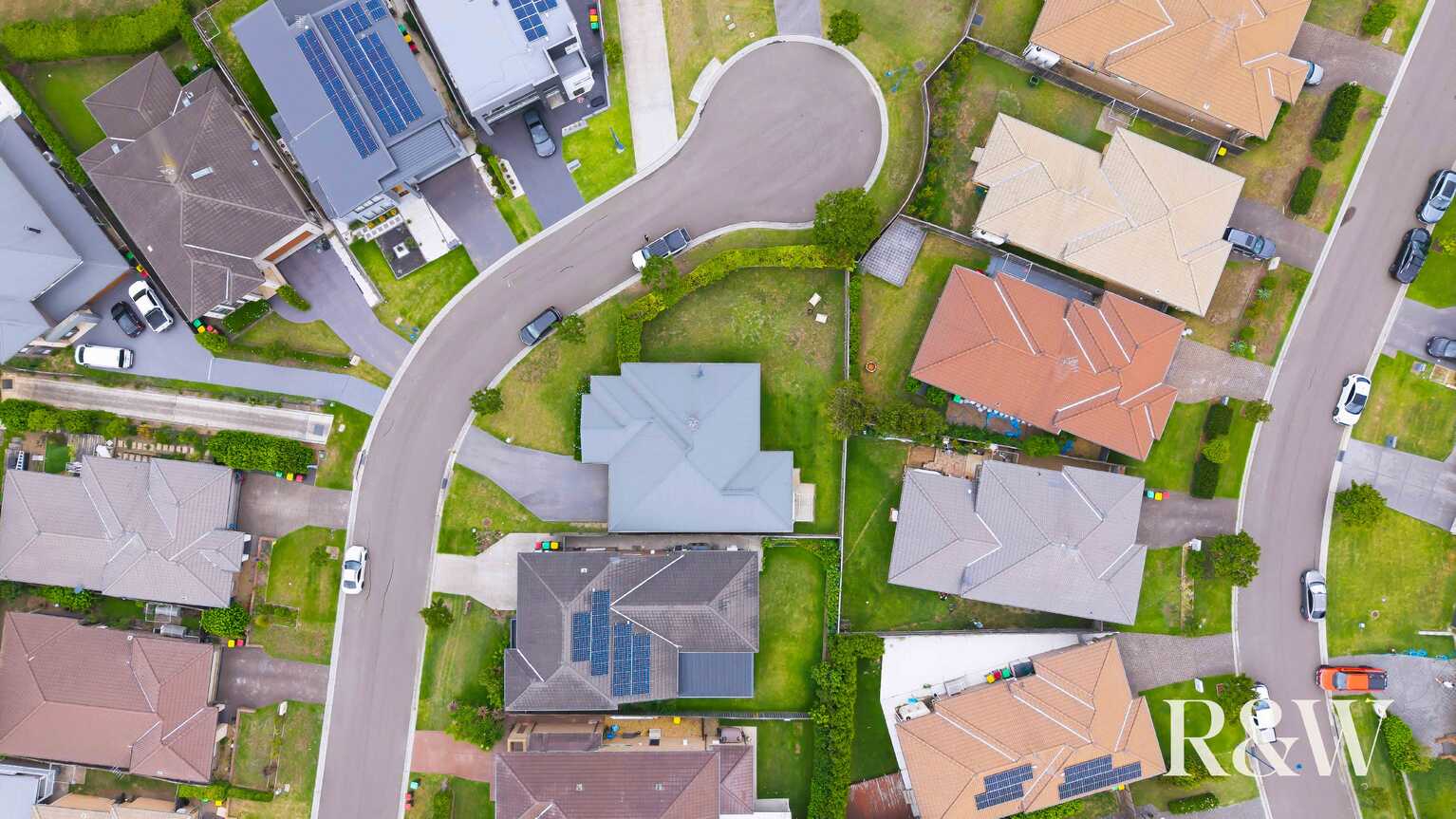 10 JARVISFIELD PLACE Macquarie Links