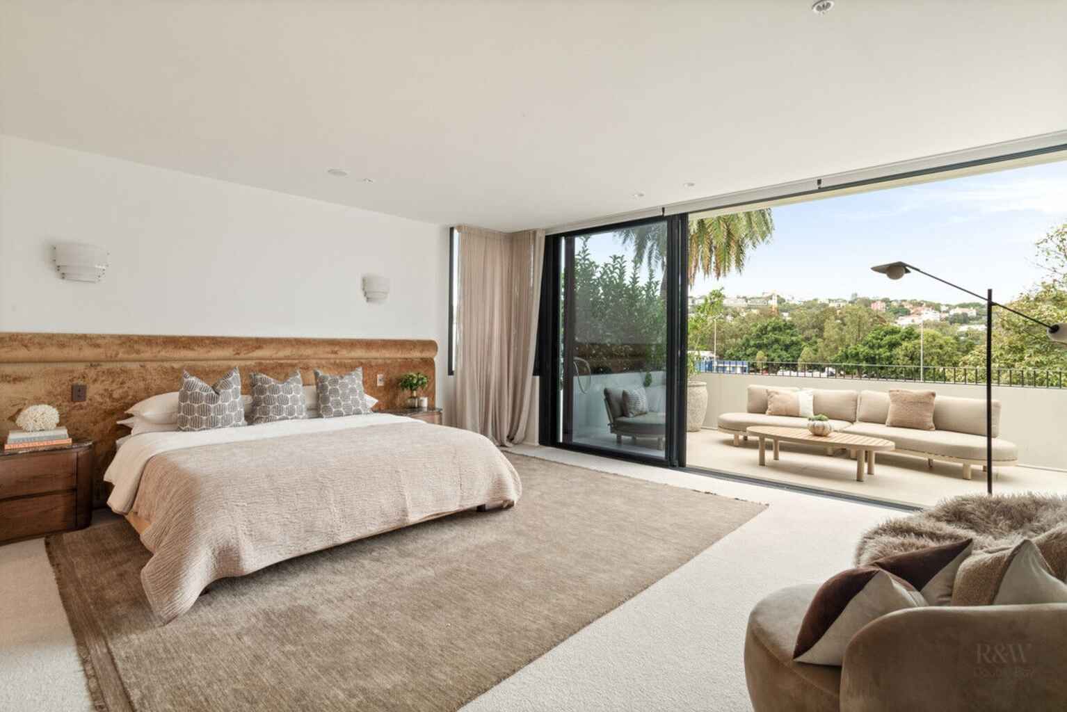 2/30 Kent Road Rose Bay