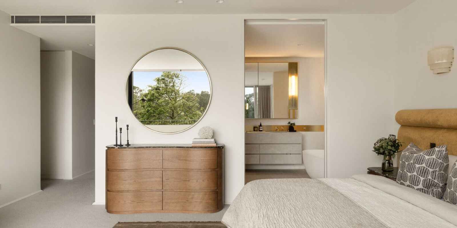 2/30 Kent Road Rose Bay