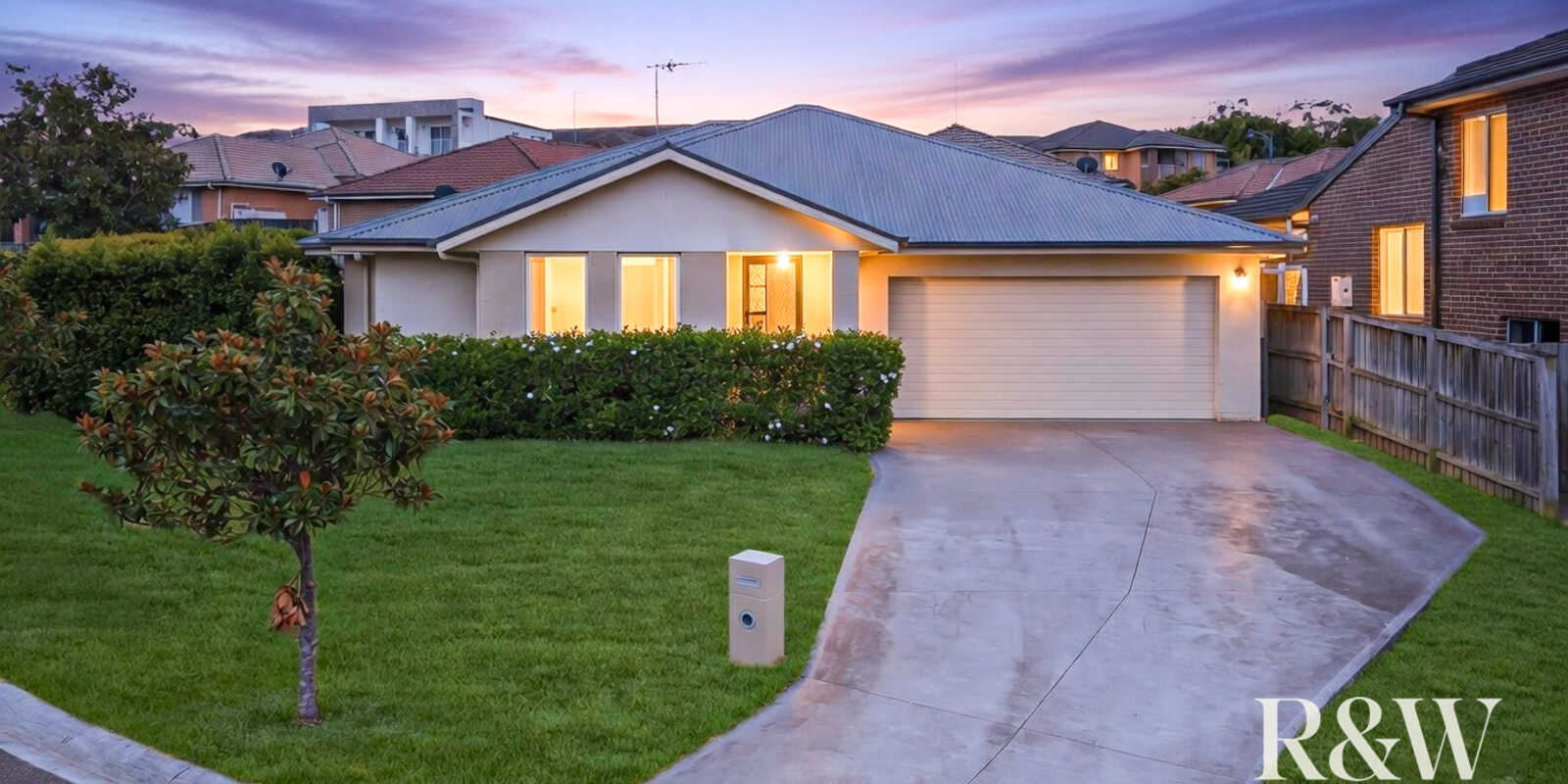 10 JARVISFIELD PLACE Macquarie Links