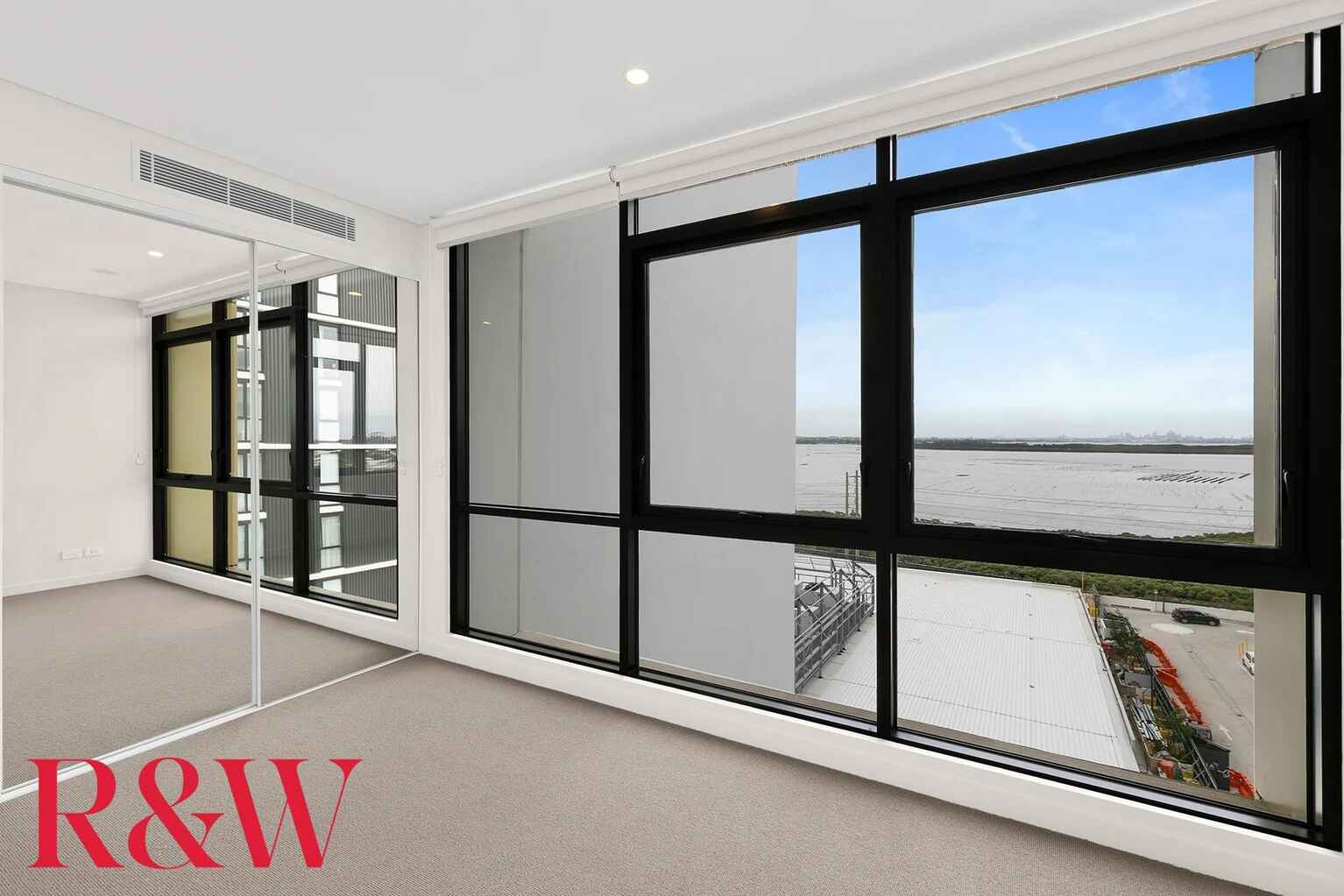 903/455E Captain Cook Drive Woolooware