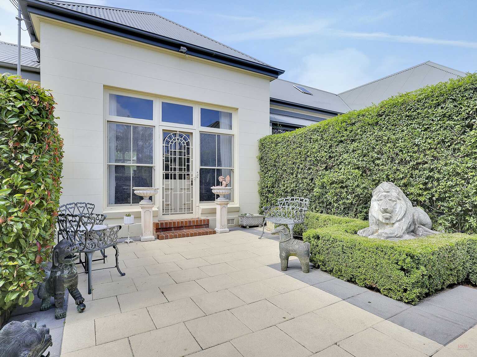 2/12 Arthur Street Moss Vale