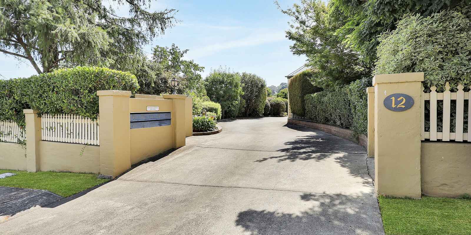 2/12 Arthur Street Moss Vale