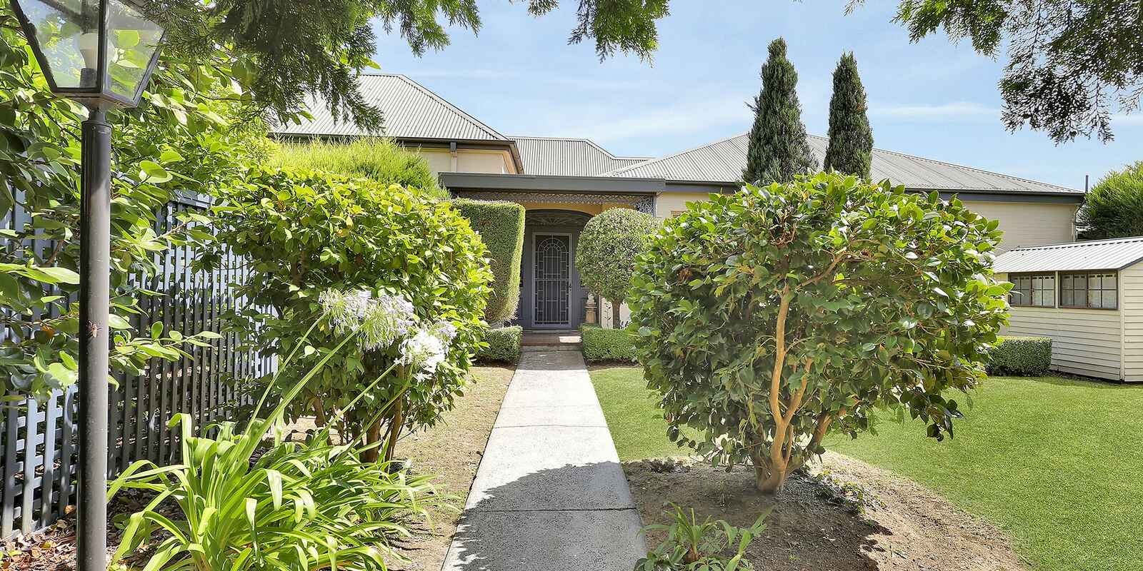 2/12 Arthur Street Moss Vale