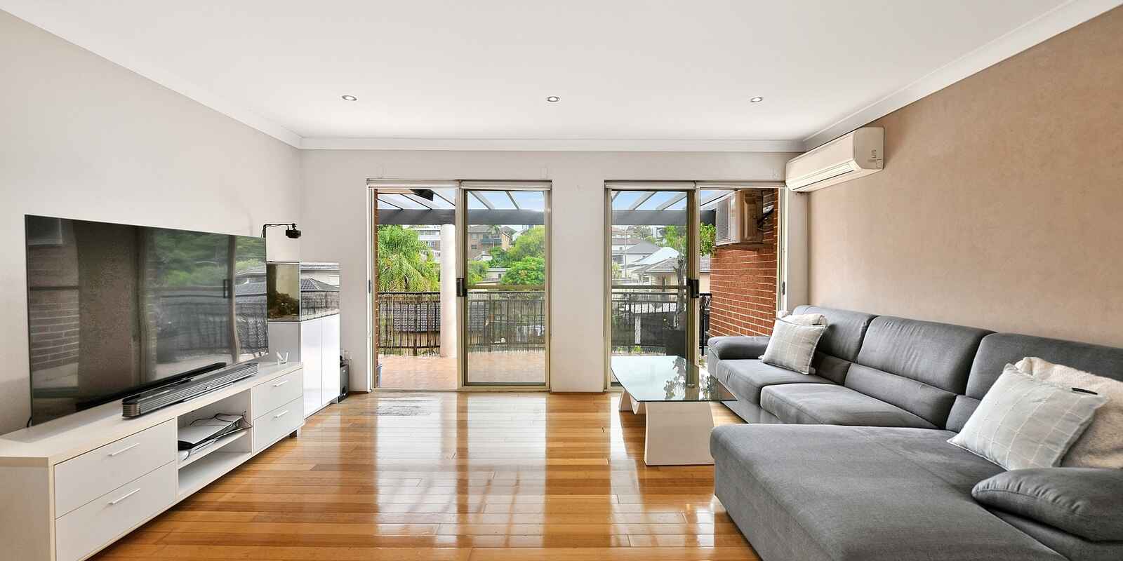 10/32-34 Wolli Creek Road Banksia