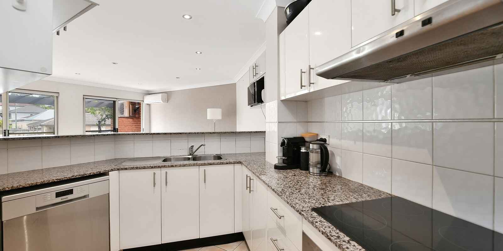 10/32-34 Wolli Creek Road Banksia