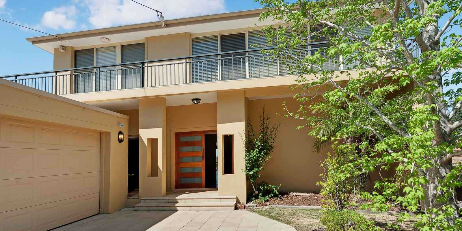 242  Edinburgh Road  Castlecrag