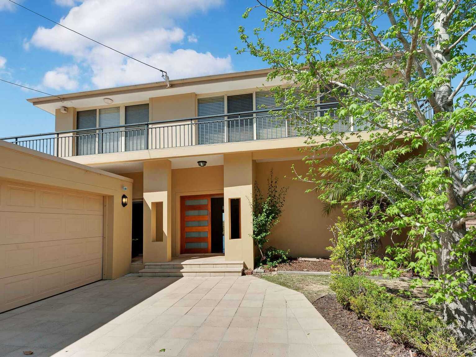 242  Edinburgh Road  Castlecrag