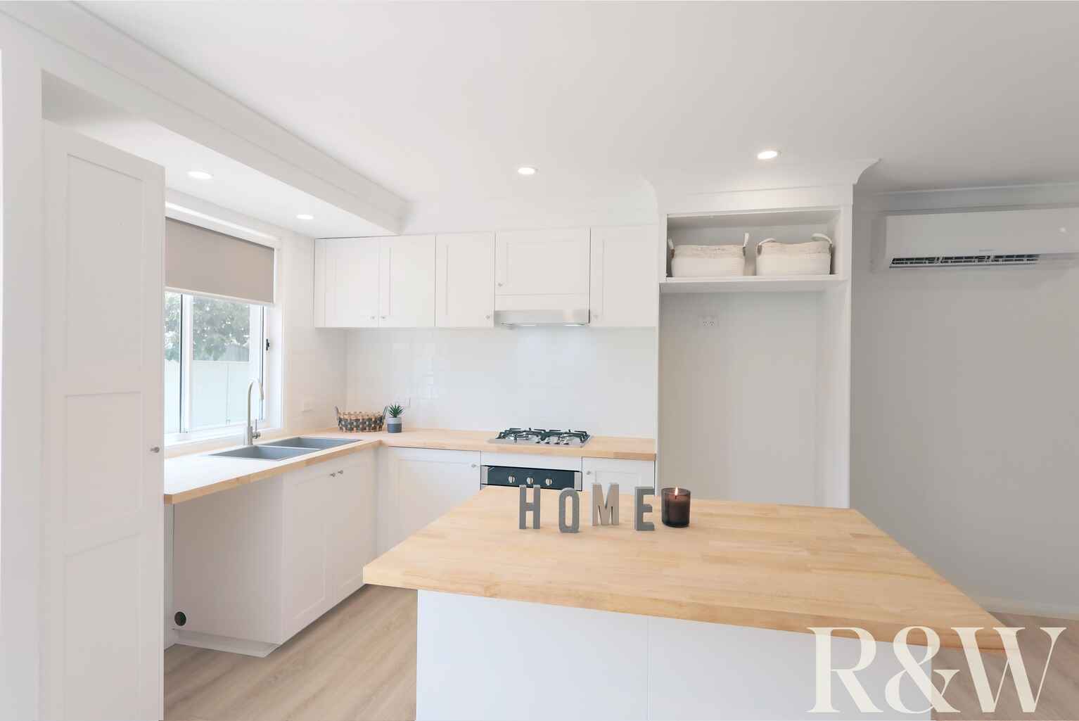 13 & 13A Warrenton Street St Clair