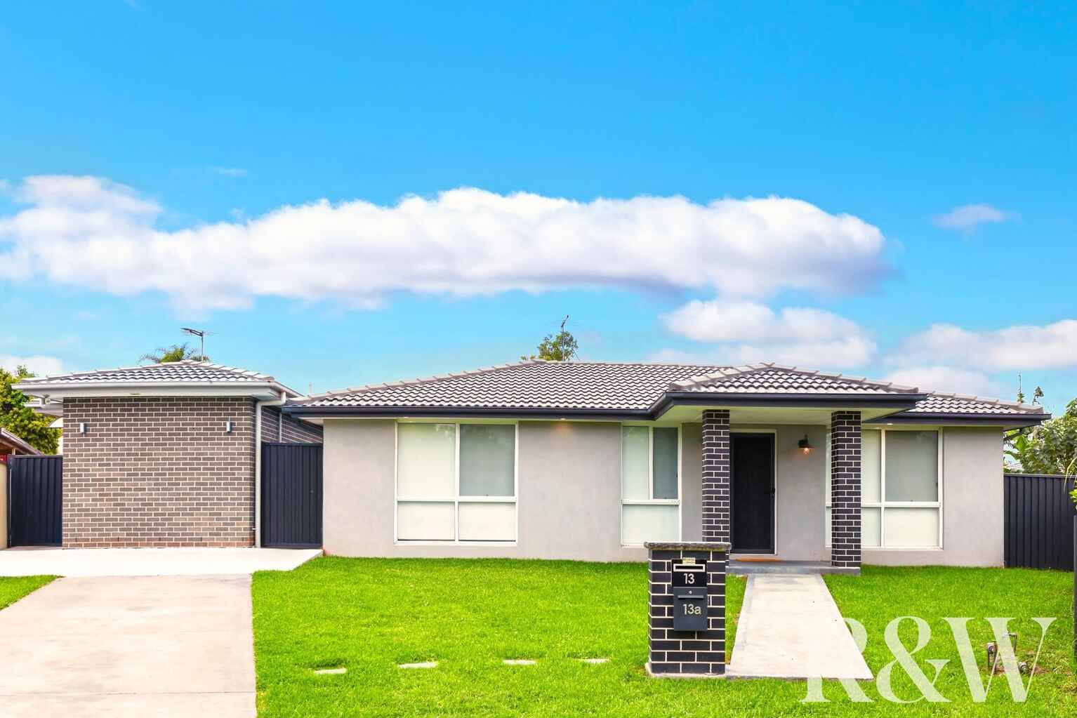 13 & 13A Warrenton Street St Clair