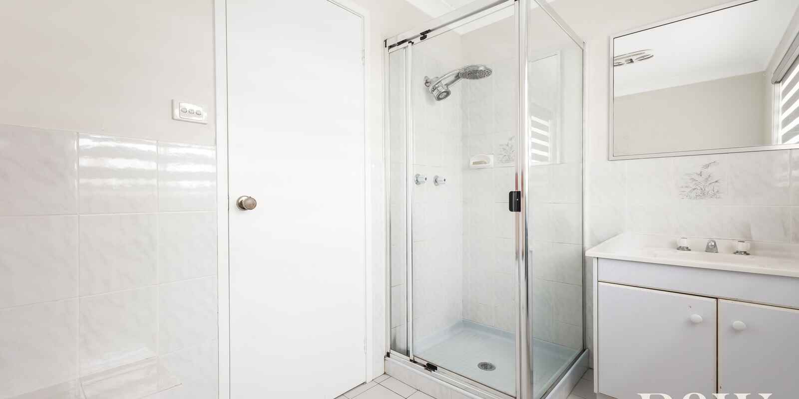 6 Ashwick Circuit St Clair