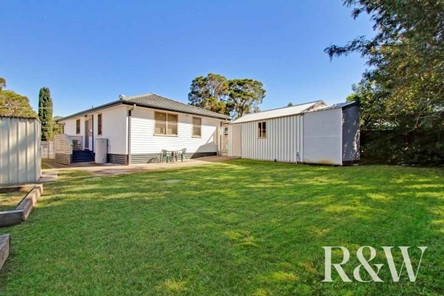 7 Luzon Avenue Lethbridge Park