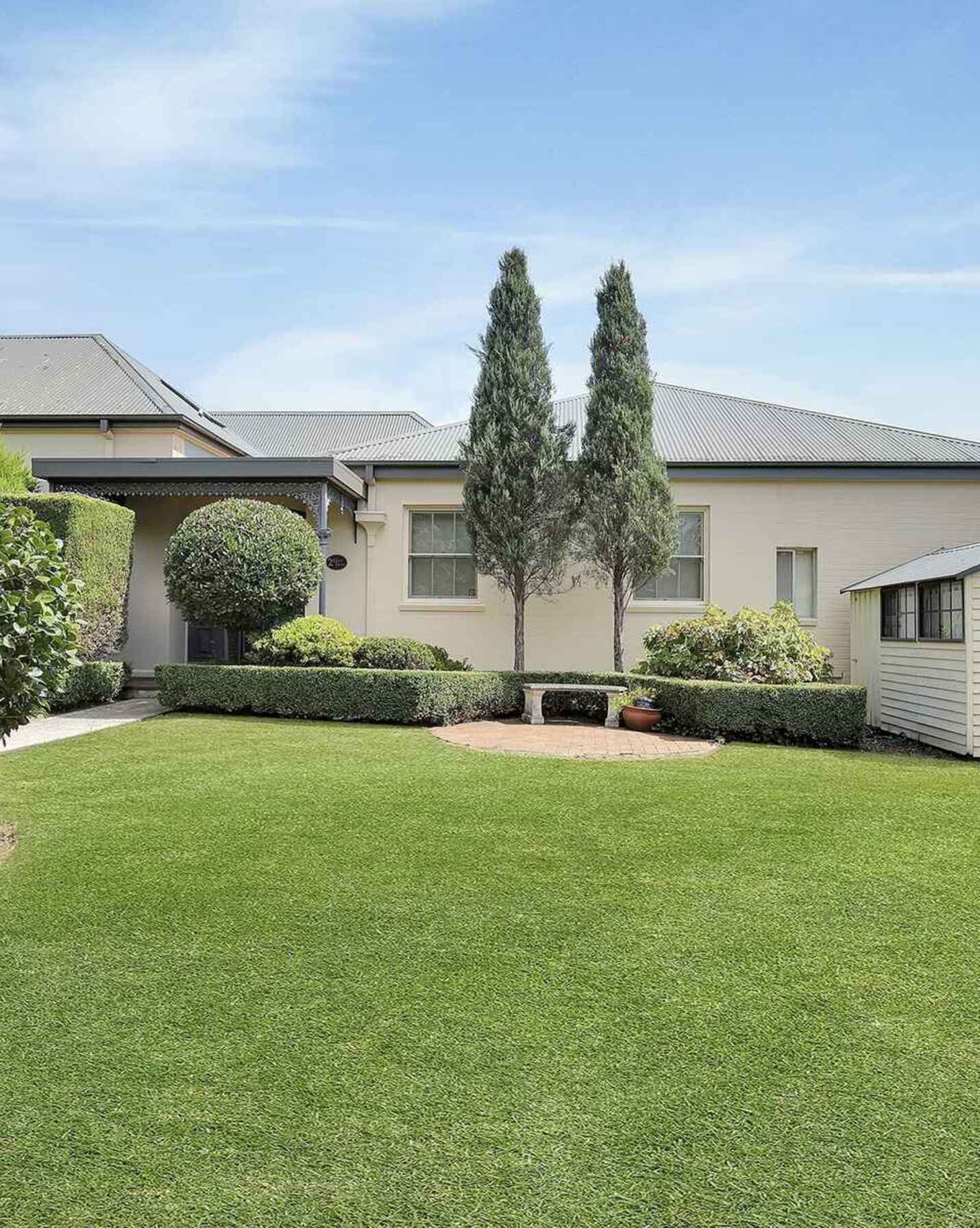 2/12 Arthur Street Moss Vale, Vale - Image 1