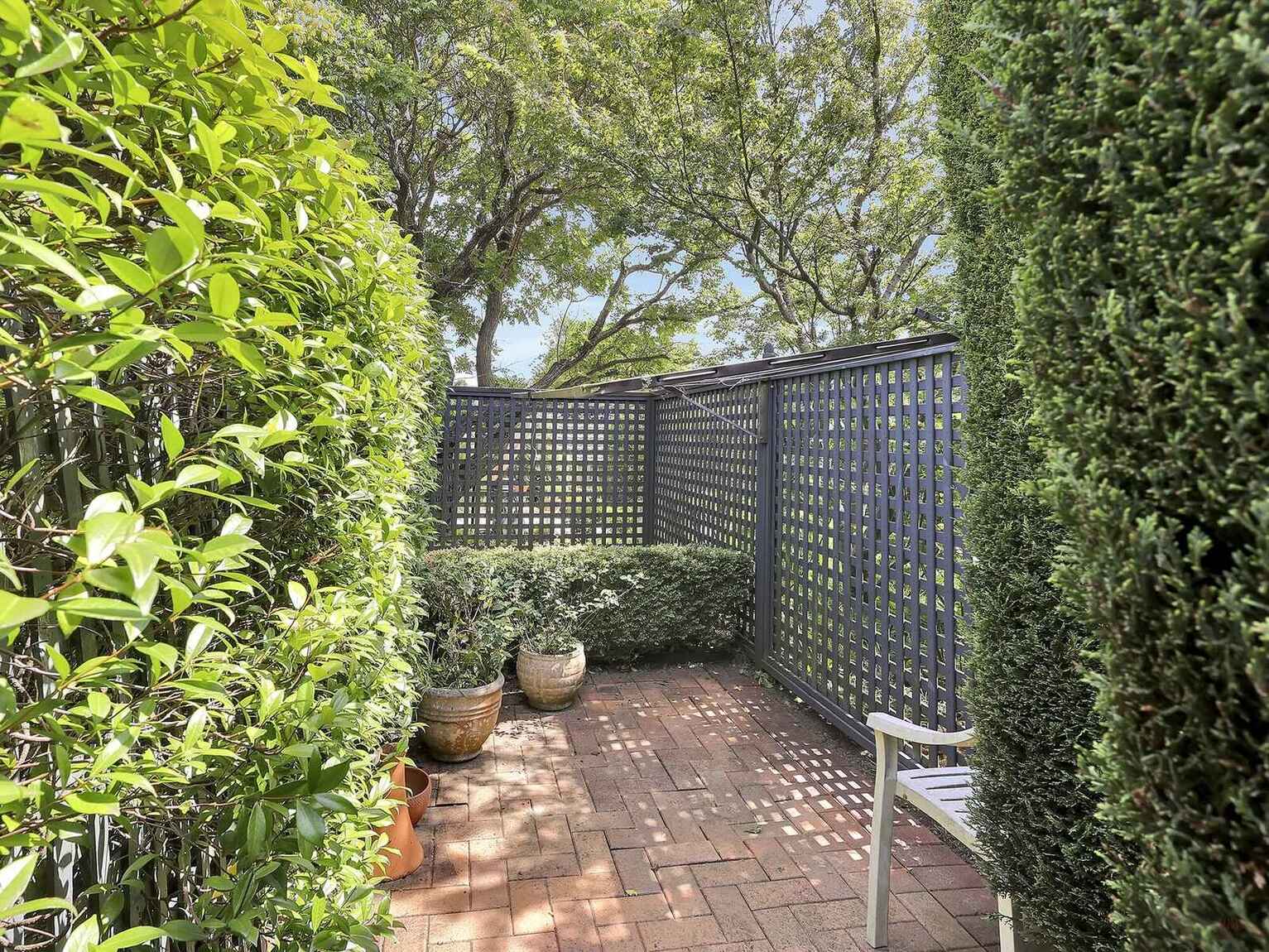 2/12 Arthur Street Moss Vale