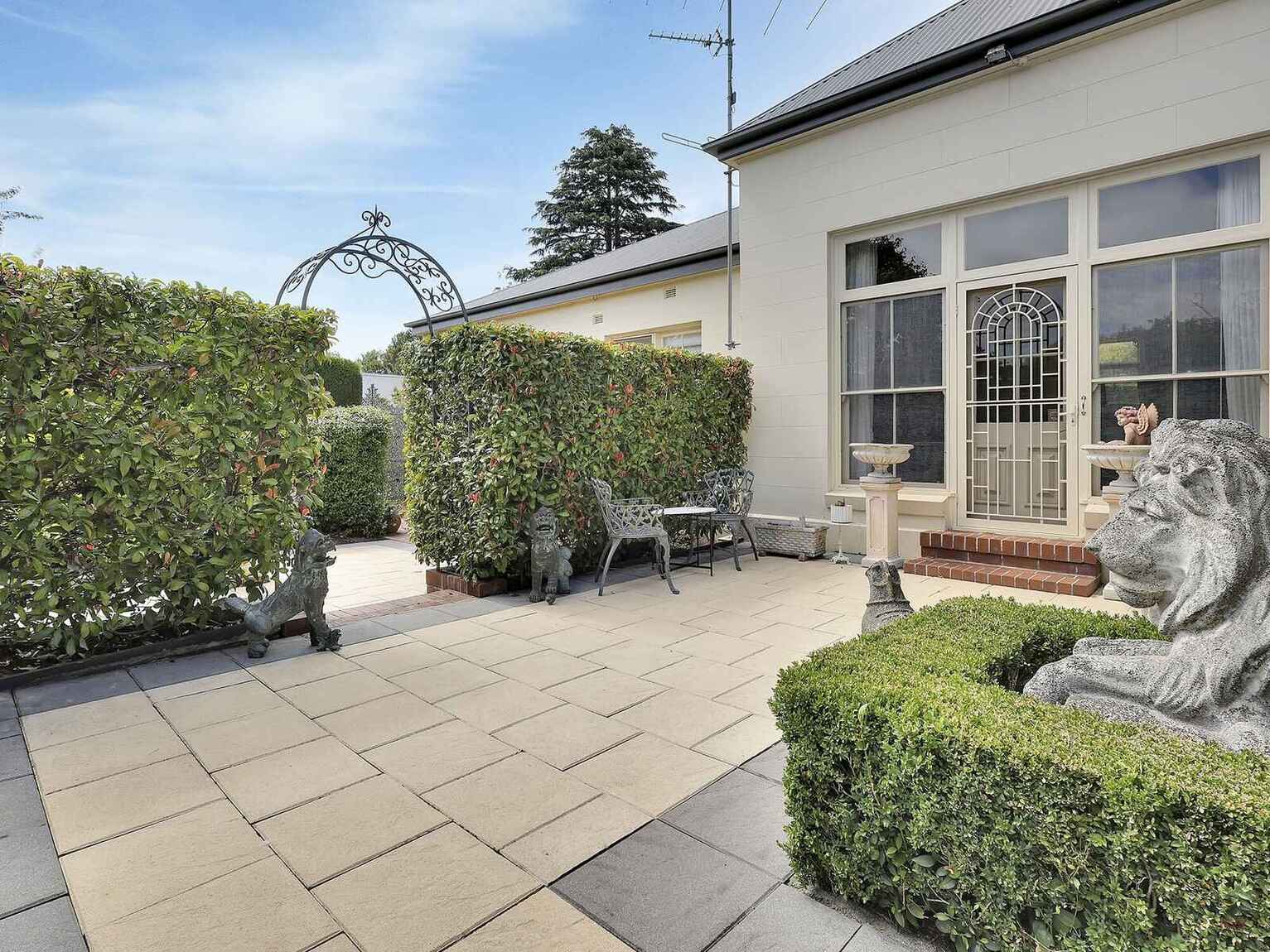 2/12 Arthur Street Moss Vale