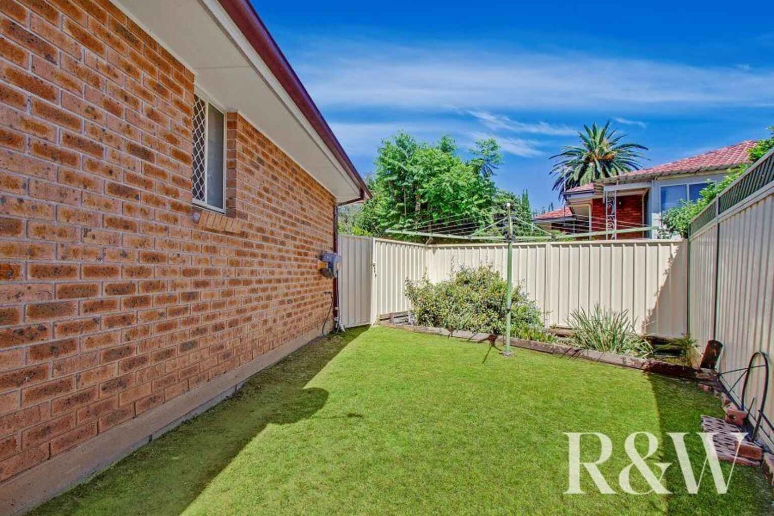 5 Shamrock Court St Clair
