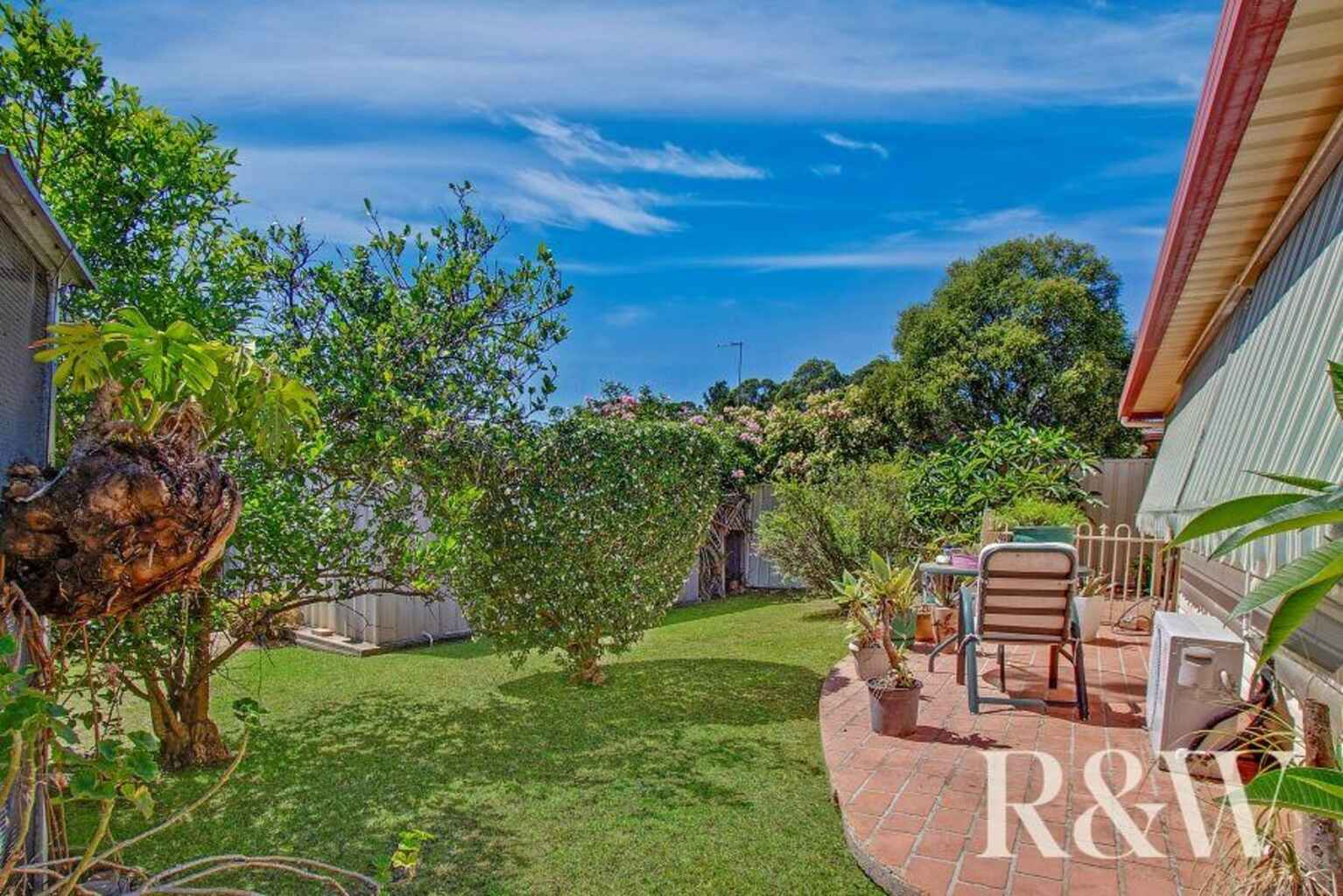 5 Shamrock Court St Clair