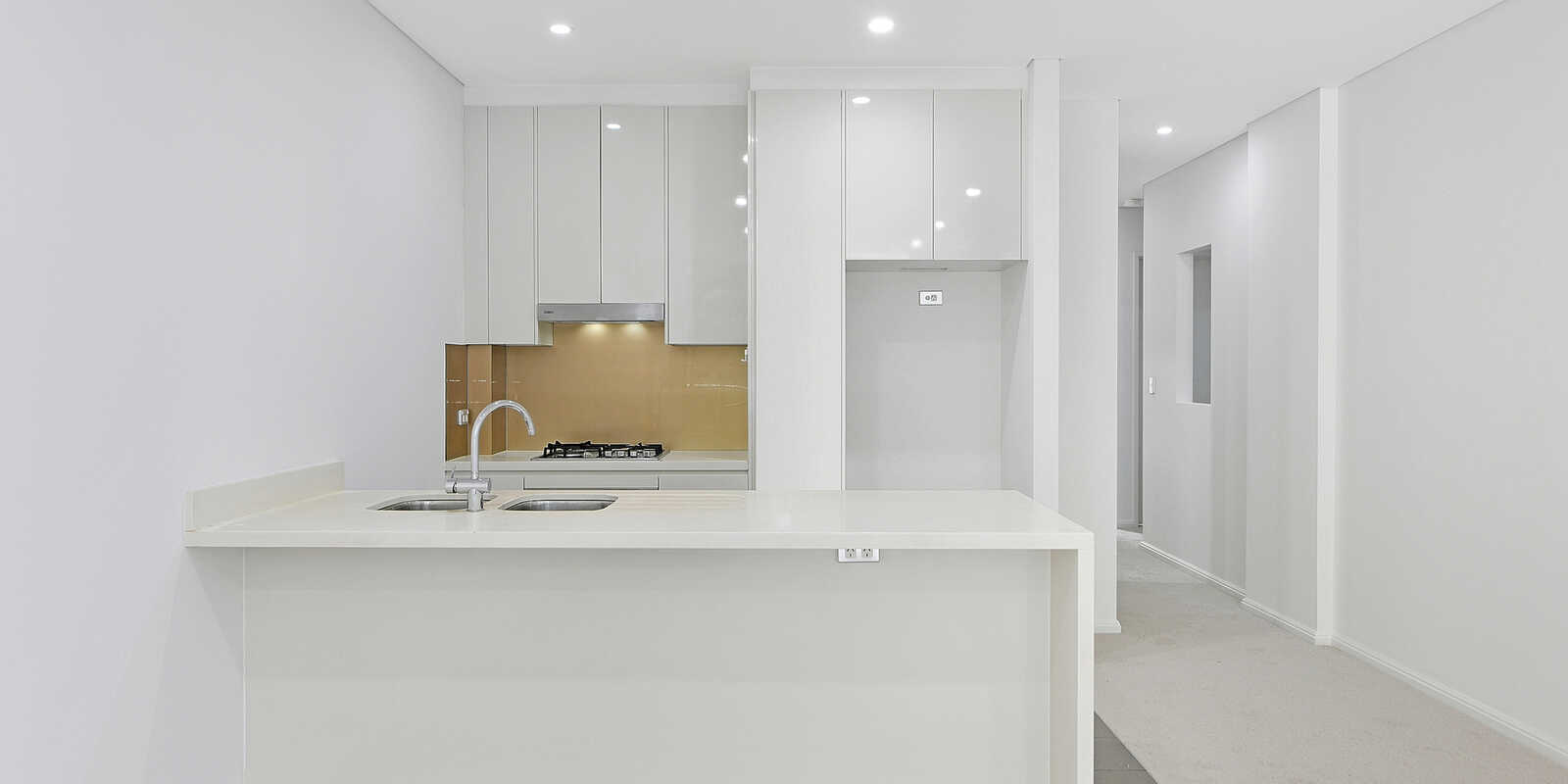 439/3 Loftus Street Turrella