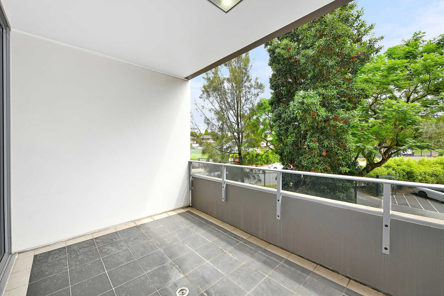 439/3 Loftus Street Turrella