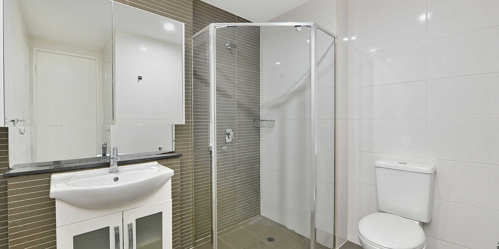 439/3 Loftus Street Turrella