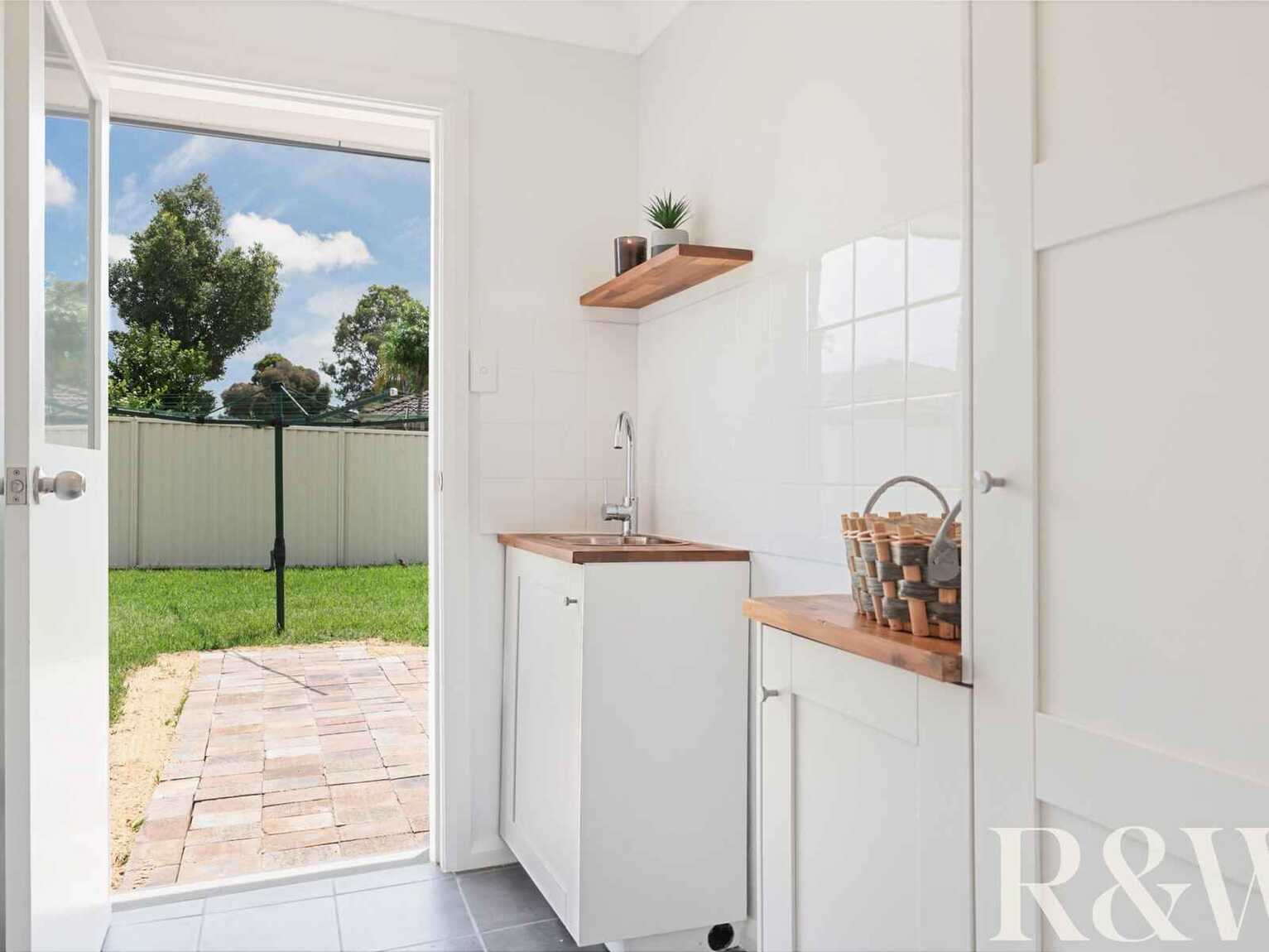 13 Warrenton Street St Clair