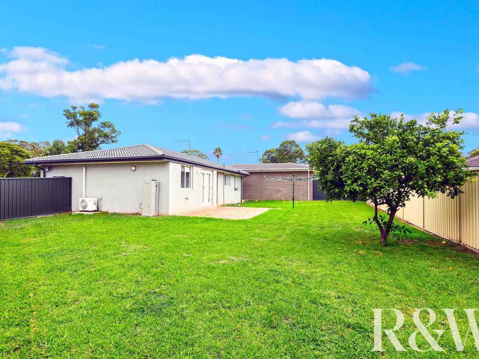 13 Warrenton Street St Clair