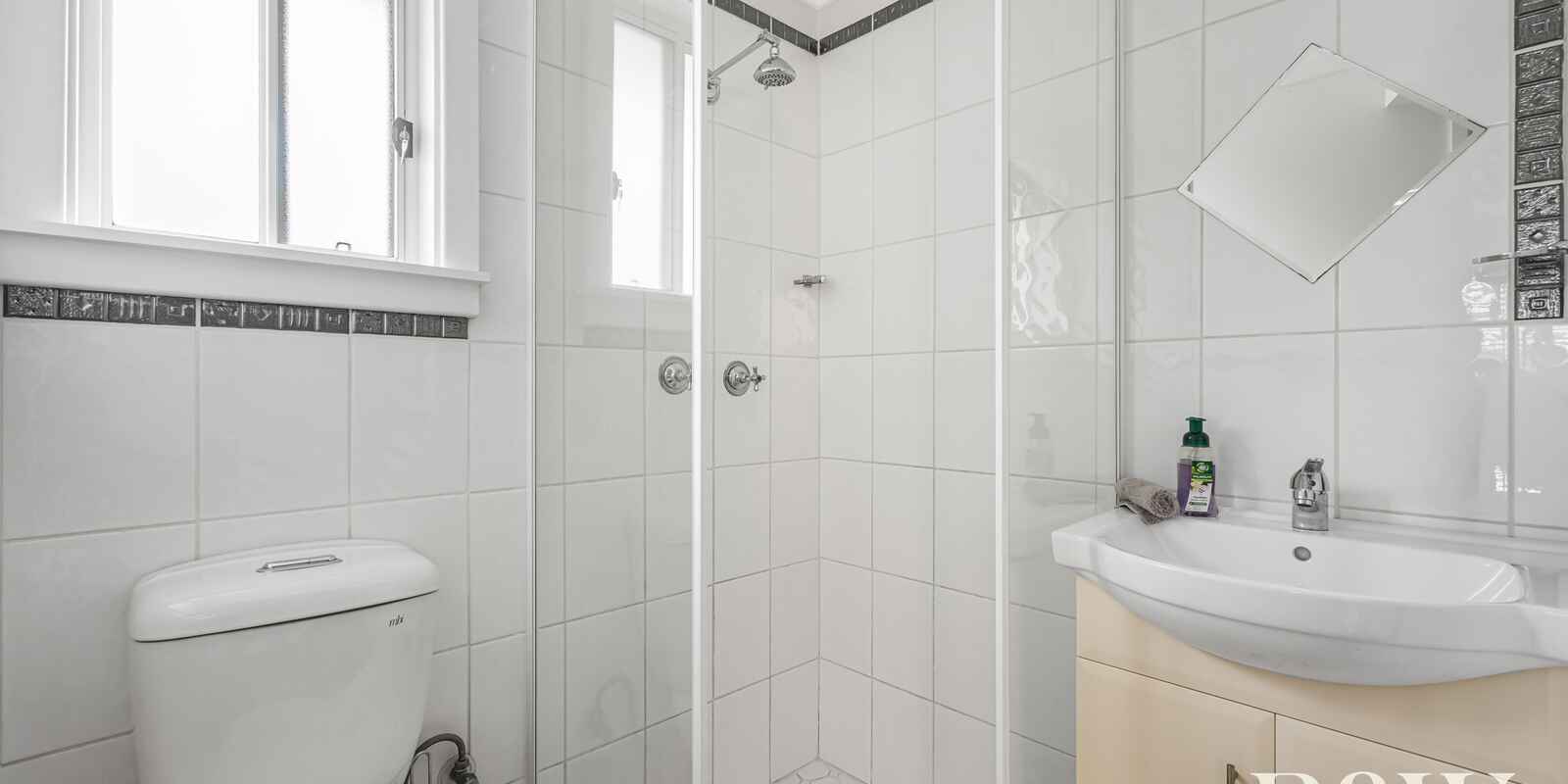 8 Lorne Avenue South Penrith