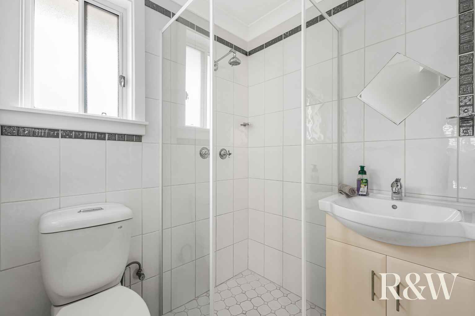 8 Lorne Avenue South Penrith