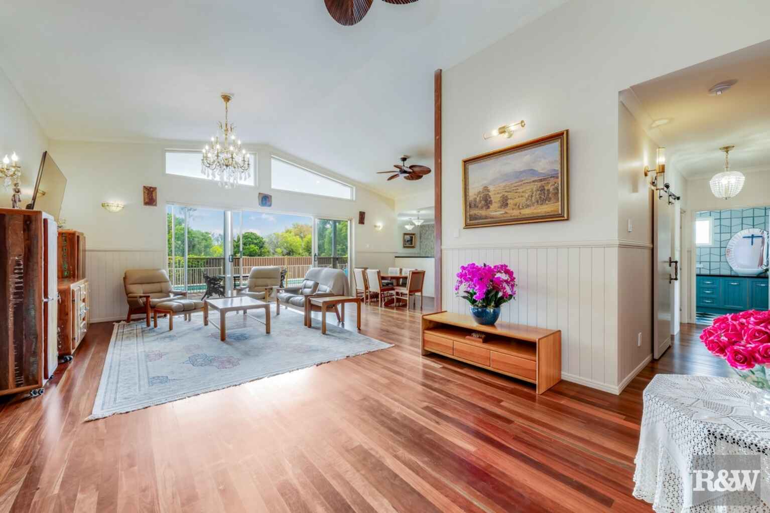 86 Sylvan Drive Moore Park Beach 86 Sylvan Drive Moore Park Beach