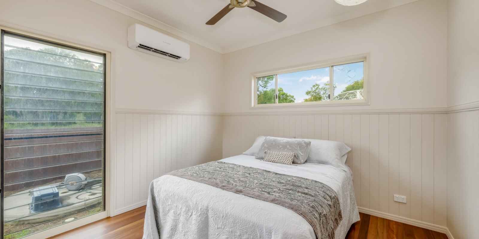 86 Sylvan Drive Moore Park Beach 86 Sylvan Drive Moore Park Beach