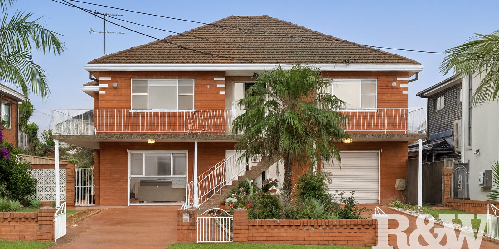 15 Hillcrest Avenue Moorebank