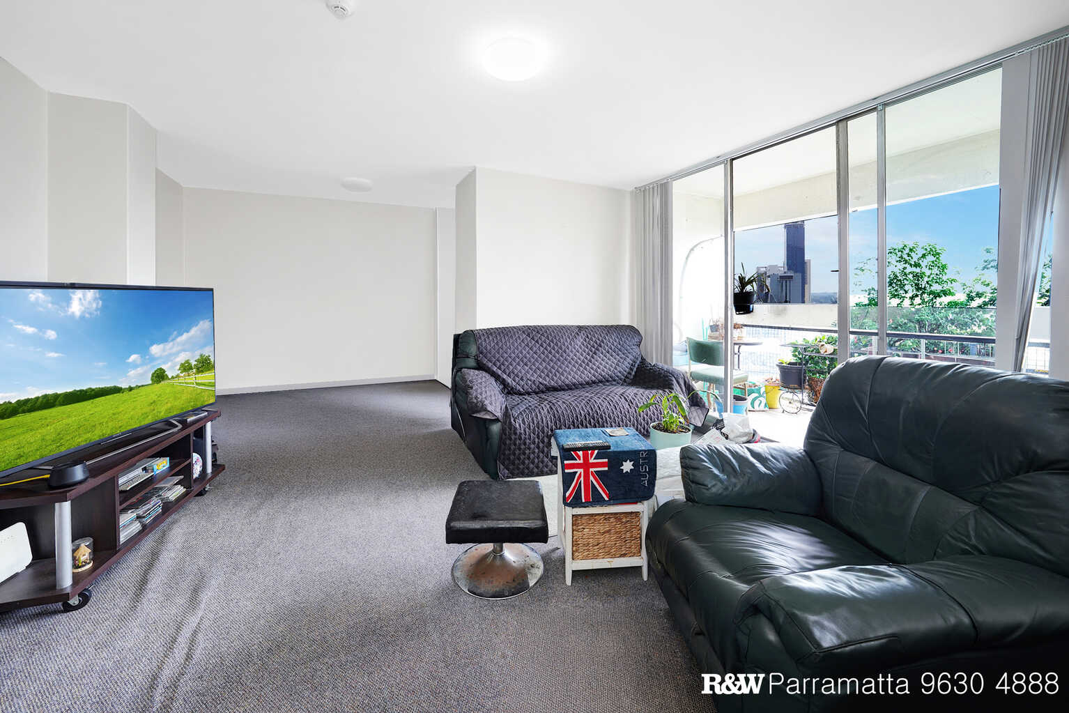 17L/15 Campbell Street Parramatta