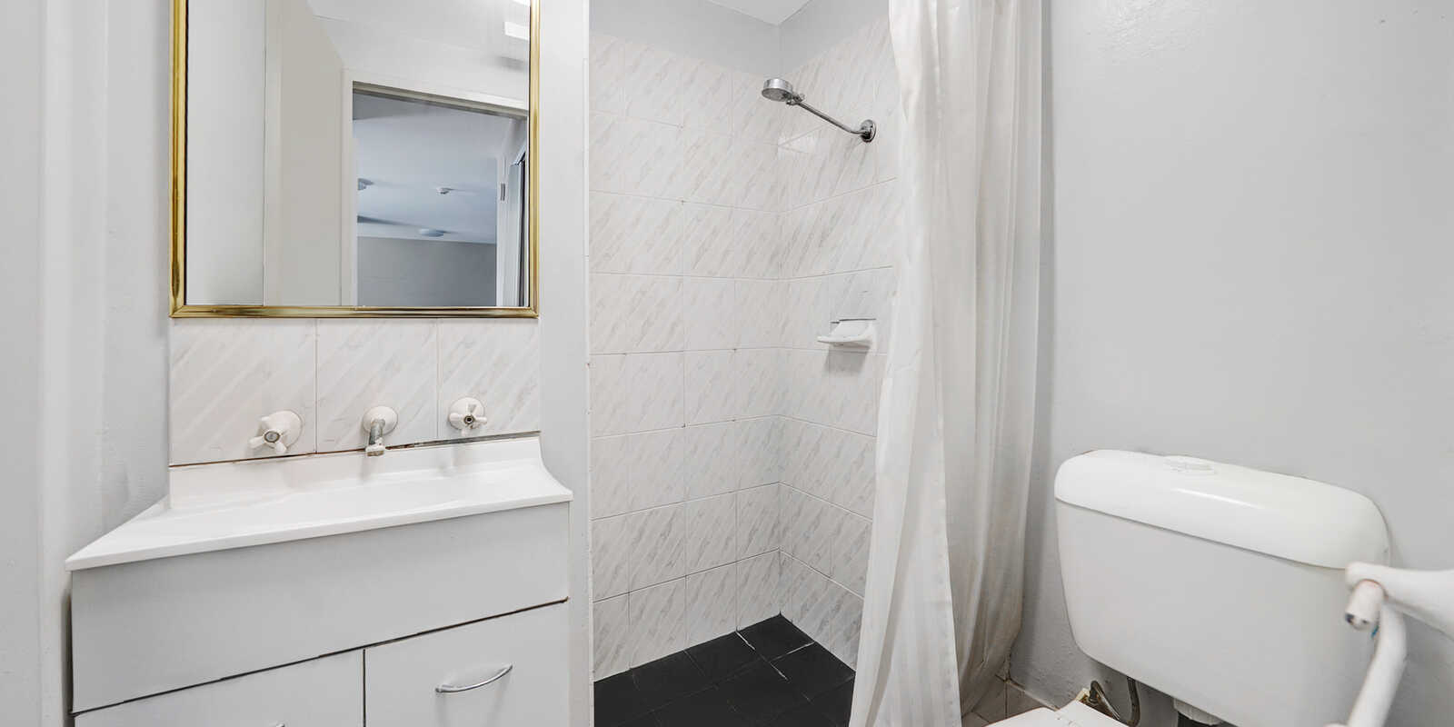 17L/15 Campbell Street Parramatta