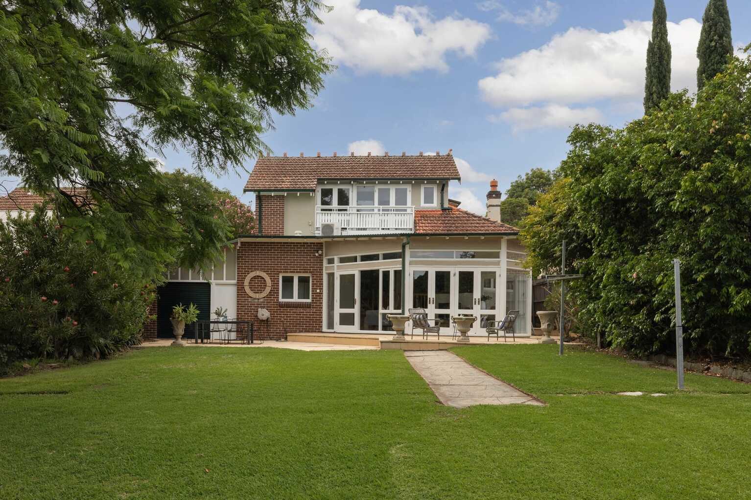 20 Nelson Road North Strathfield