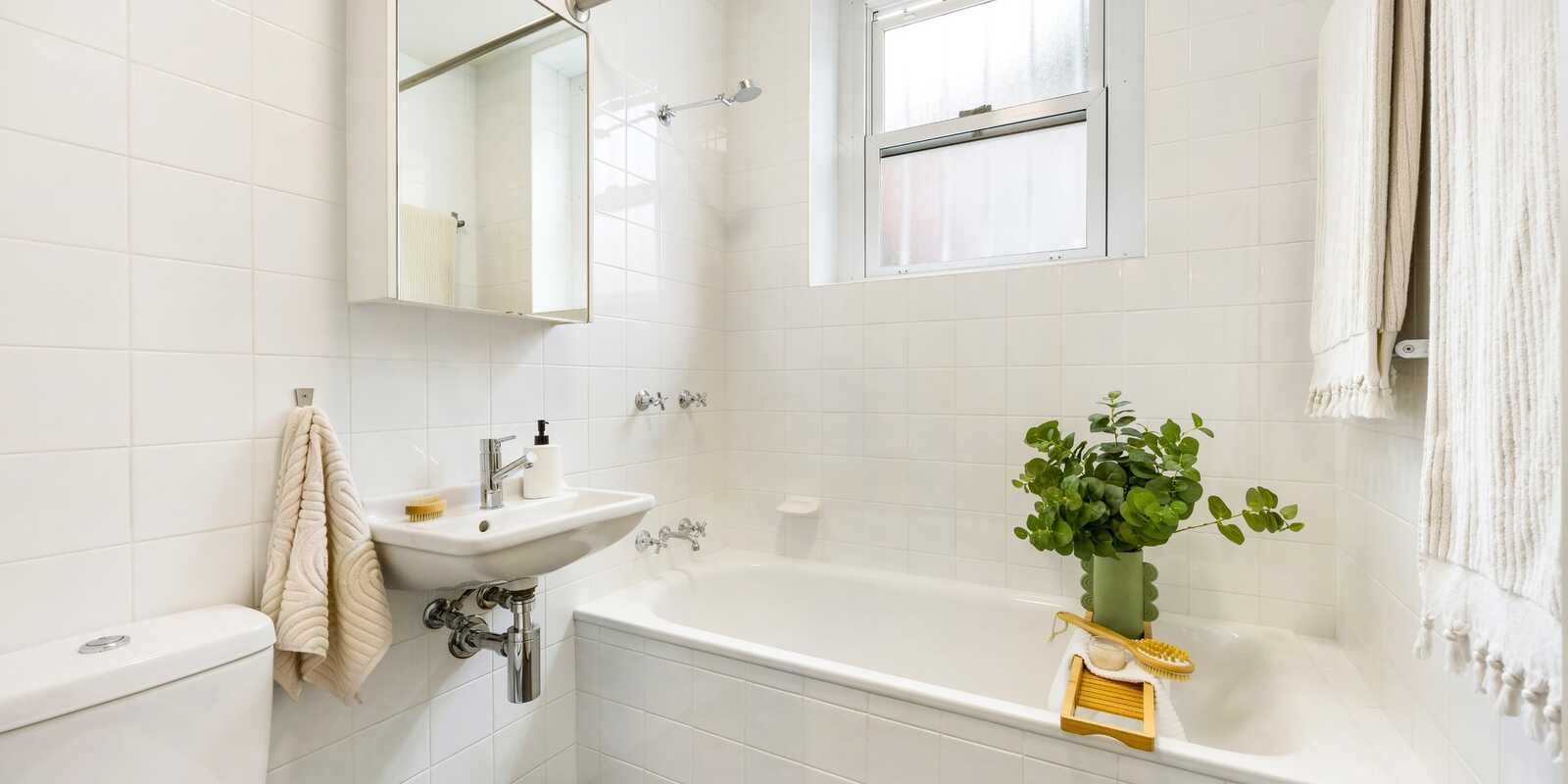 2/1 Silva Street Tamarama