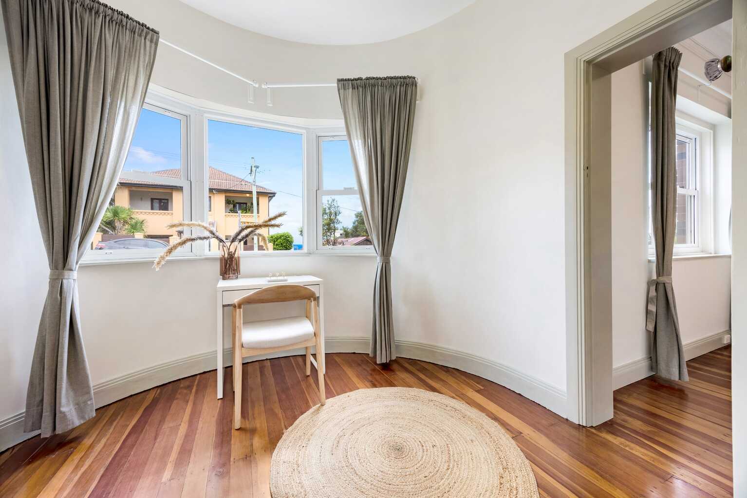 2/1 Silva Street Tamarama