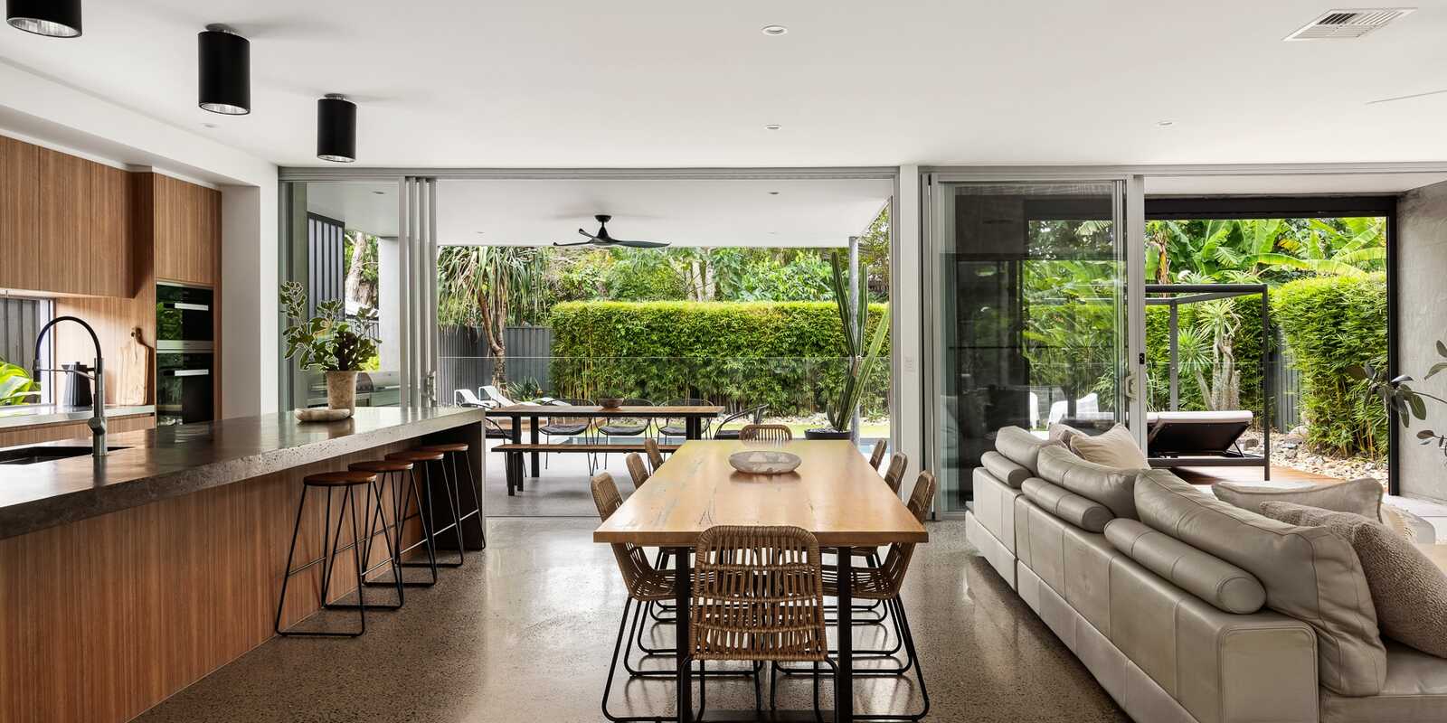 3 Warragah Parade Yaroomba