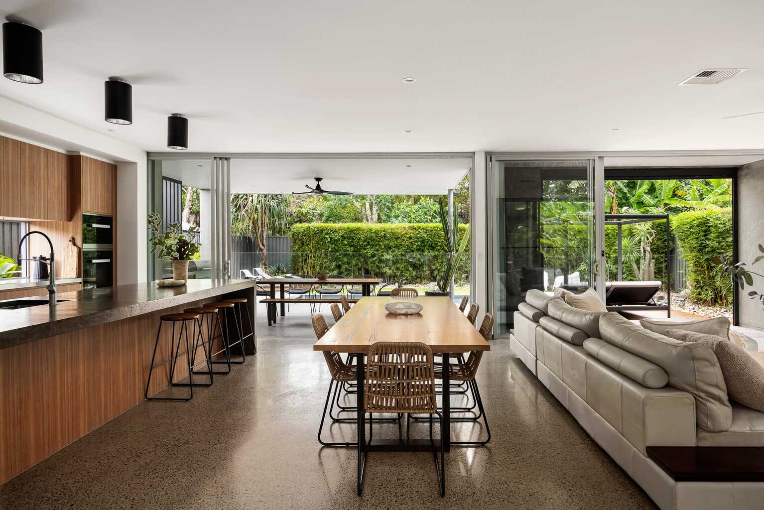 3 Warragah Parade Yaroomba