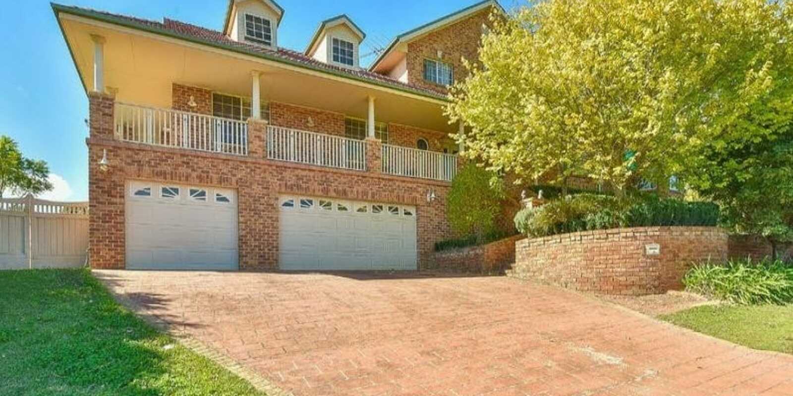 1 Beltana Place Glen Alpine 1 Beltana Place Glen Alpine