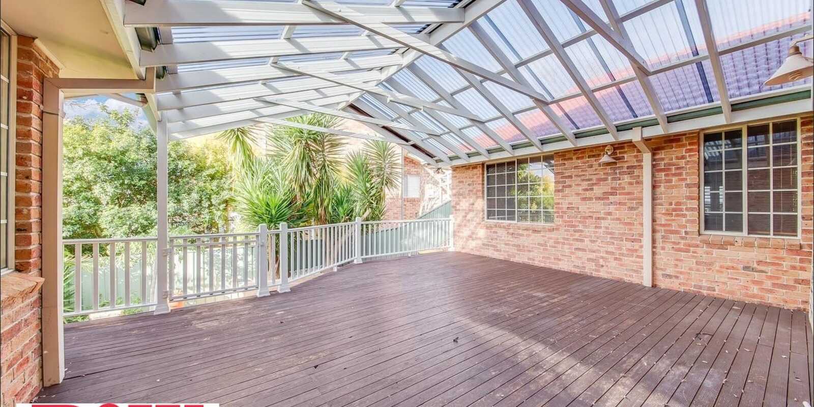 1 Beltana Place Glen Alpine 1 Beltana Place Glen Alpine